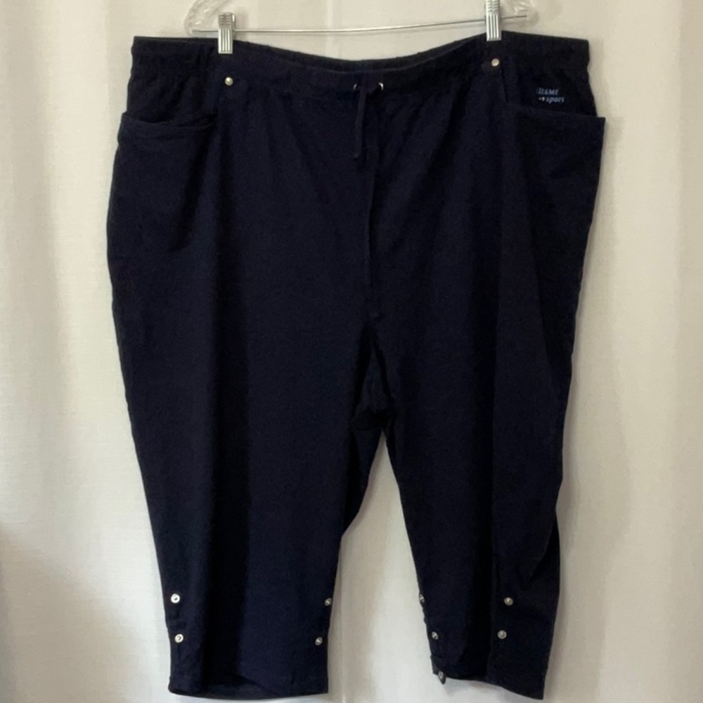 Liz & Me Sport Size 3X Capri Pants with Button Accents